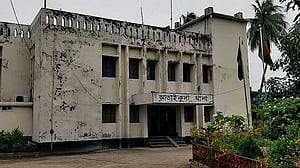 পাবনায় গুলি করে শ্রমিক লীগের নেতাসহ দুজনকে হত্যা