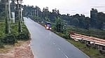 মায়ের সঙ্গে বেরিয়ে কভার্ড ভ্যানের ধাক্কায় প্রাণ গেল ২ শিশুর