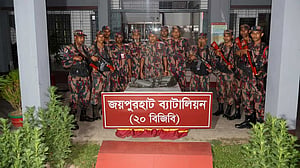 তুলসীগঙ্গা থেকে ৮৫ কেজি ওজনের কষ্টিপাথরের খণ্ডিত মূর্তি উদ্ধার