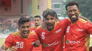 শেখ জামালকে হারিয়ে মোহামেডানের সঙ্গে ব্যবধান বাড়াল কিংস
