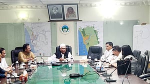 ‘অফিসে ৯টাতেই আসতে হবে’
