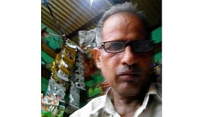 বাকিতে সিগারেট না দেওয়ায় কুপিয়ে হত্যা, পৌর কাউন্সিলরের ভাই গ্রেপ্তার