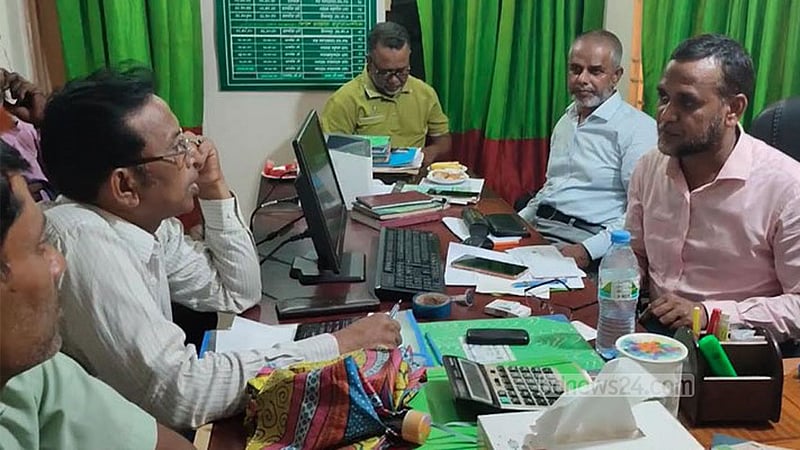 ১০ কোটি টাকার অনিয়ম: পাবনায় অগ্রণী ব্যাংকে নতুন দুই কর্মকর্তা