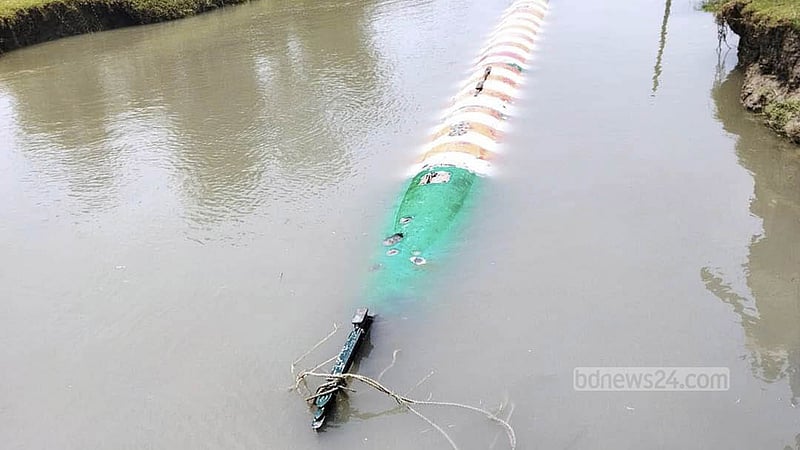 পটুয়াখালীর খালে টর্পেডো সদৃশ বস্তু, আতঙ্ক