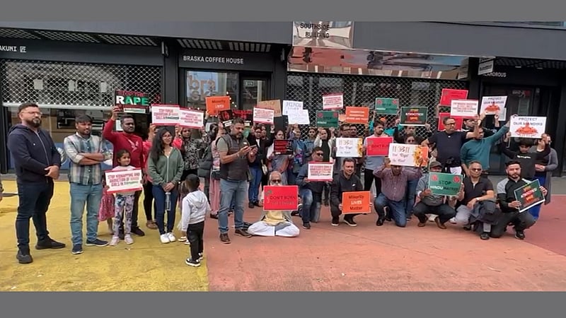 সংখ্যালঘু নিপীড়ন: বার্মিংহামে প্রবাসীদের প্রতিবাদ