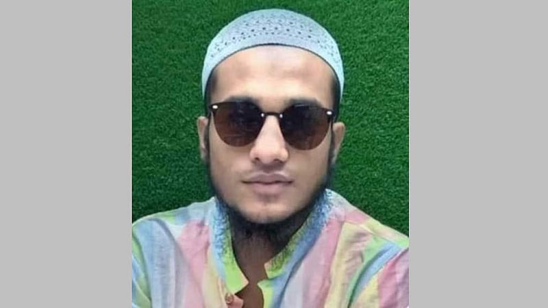 বগুড়ায় মোটরসাইকেল থামিয়ে যুবলীগ নেতাকে পিটিয়ে হত্যা
