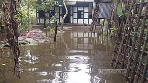 বন্যায় মৃতের সংখ্যা বেড়ে ৩১, ক্ষতিগ্রস্ত ৫৮ লাখ মানুষ