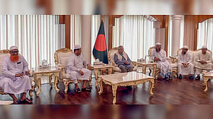 রাজনৈতিক দলের সঙ্গে প্রধান উপদেষ্টার বৈঠক