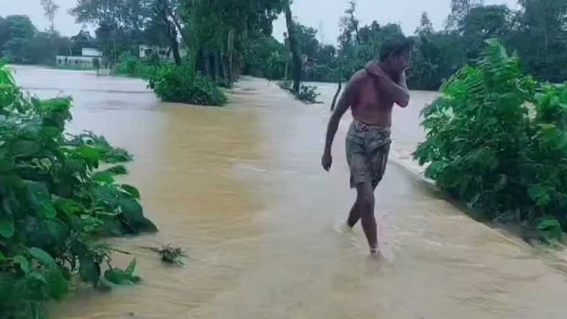 চট্টগ্রামে ৩ উপজেলায় কয়েক লাখ মানুষ পানিবন্দি