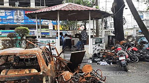 ‘কিছুই নেই’, চট্টগ্রামের বিধ্বস্ত থানাগুলোয় যেভাবে কাজ চলছে