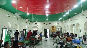 প্রশাসনবিহীন বিশ্ববিদ্যালয়, বিশৃঙ্খলায় স্থবির শিক্ষা কার্যক্রম