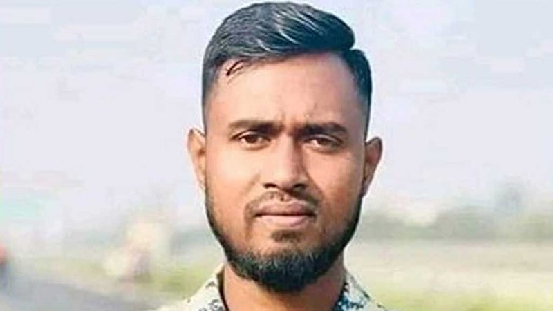 ধামরাইয়ে নিখোঁজ পুলিশ সদস্যের বস্তাবন্দি লাশ মিলল ডোবায়, স্ত্রী আটক