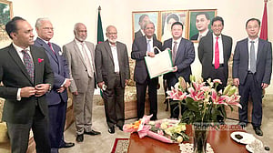 চীনের সঙ্গে বন্ধুত্ব ‘গভীর হবে’, আশা ফখরুলের