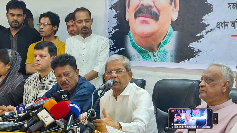 ‘ইউনূসের সংস্কার’ নিয়ে ধোঁয়াশায় ফখরুল, ভোট নিয়ে আলোচনা দাবি