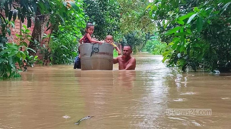 উদ্ধার ও ত্রাণ তৎপরতা হোক অগ্রাধিকার