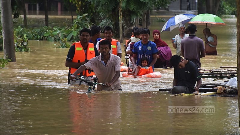 বানের পানি নিঃস্ব করে দিয়েছে ইউসুফদের