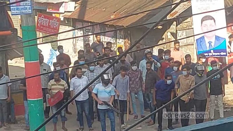 ফেনীতে আন্দোলনকারী ও আওয়ামী লীগের সংঘর্ষে নিহত বেড়ে ৮