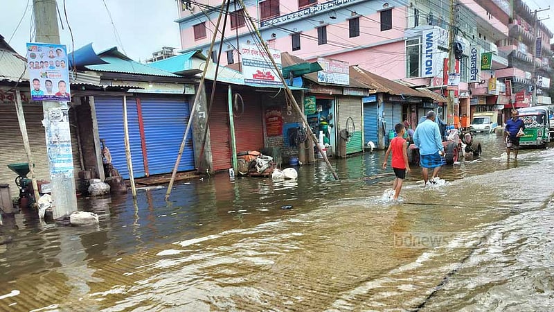 ফেনী এখন অনেক দূর!