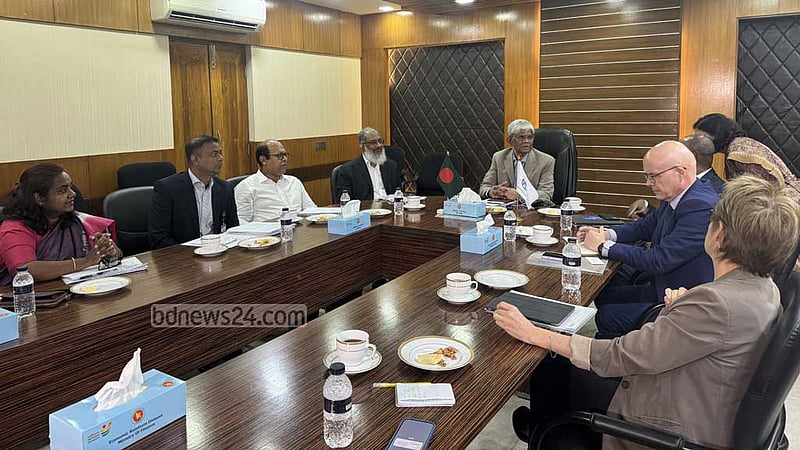 উপদেষ্টার সঙ্গে বৈঠক, ঋণ পরিশোধ নিয়ে উদ্বিগ্ন নয় বিশ্ব ব্যাংক