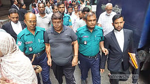 বিএনপি চেয়ারপারসনের উপদেষ্টা ডোনার একদিনের রিমান্ডে