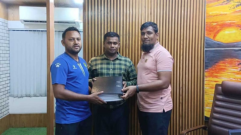 সবার আগে দলবদল সারল ফর্টিস এফসি