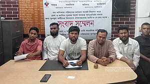 গণঅধিকারের দুই পক্ষকে এক হতে ৪৮ ঘণ্টা