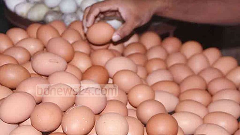 ডিমের পাইকারি দোকান ও আড়তে অভিযান