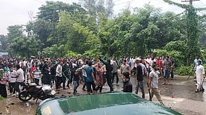 লক্ষ্মীপুরে সংঘর্ষে যুবলীগের ৬ জনসহ নিহত ১০