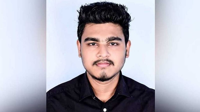 ফেনীতে বন্যার্তদের উদ্ধারে গিয়ে পানিতে ডুবে তরুণের মৃত্যু