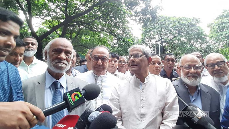 নির্বাচনের পরিবেশ তৈরি হতে সময় লাগবে: প্রধান উপদেষ্টার সঙ্গে বৈঠক শেষে ফখরুল