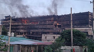 গাজী টায়ারস: কারখানা ভবনে আবার আগুন