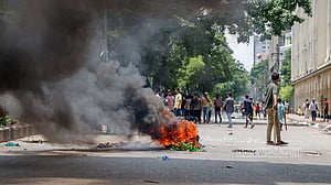 সব পোশাক কারখানা বন্ধ রাখতে বলল বিজিএমইএ