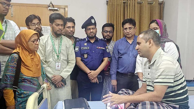 বৈষম্যবিরোধী আন্দোলনে মৃত্যু ‘হাজারের বেশি’: স্বাস্থ্য উপদেষ্টা