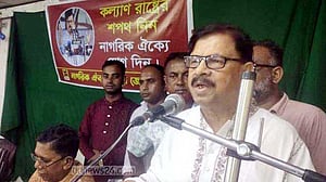 রাষ্ট্র সংস্কারে অন্তর্বর্তী সরকারকে সময় দিতে চান মান্না