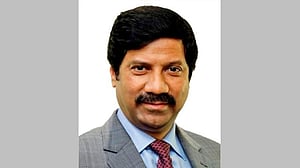 পুঁজিবাজার ঢেলে সাজানোর ইঙ্গিত রাশেদ মাকসুদের