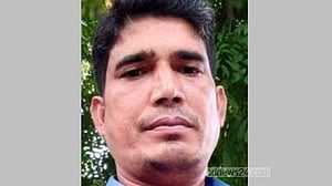 শরীয়তপুরে স্বেচ্ছাসেবক লীগ নেতাকে কুপিয়ে হত্যা, বাড়ি ভাংচুর, লুট