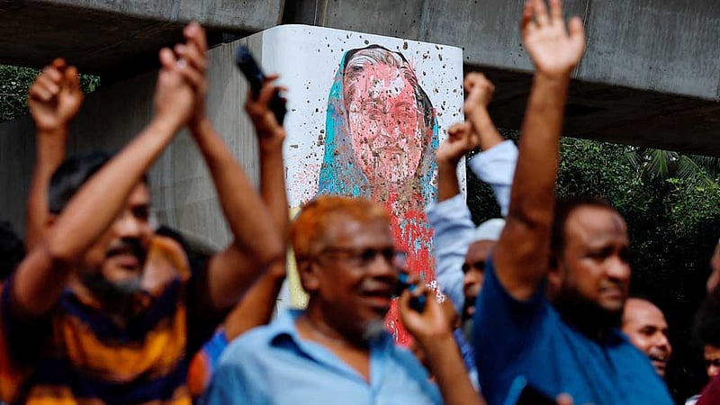 শেখ হাসিনার যুক্তরাষ্ট্রের ভিসা বাতিলের খবর ভারতীয় সংবাদমাধ্যমে