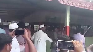মাজার ভাঙচুর: ইমামকে চাকরিচ্যুত করল গ্রামবাসী