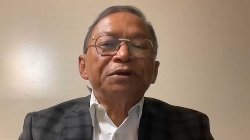 দেশ ছেড়েছিলেন ‘চাপে’, এখন ফিরতে চান এস কে সিনহা