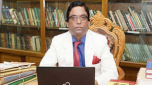 ডাকের সাবেক ডিজি সুধাংশু গ্রেপ্তার