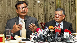 শেখ হাসিনা ভারতে থাকলে কূটনৈতিক সম্পর্ক নষ্ট হবে কেন, প্রশ্ন পররাষ্ট্র উপদেষ্টার