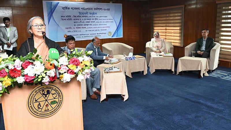 মাংসের দাম বাড়ার কারণ খুঁজতে বললেন প্রাণিসম্পদ উপদেষ্টা
