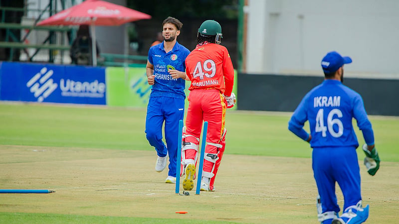 বৃষ্টিতে ভেসে যাওয়া ম্যাচে ওমারজাইয়ের ক্যারিয়ার সেরা বোলিং