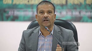 আসিফ নজরুলের সিদ্ধান্তেই বিশ্বকাপে যায়নি বাংলাদেশ, তদন্ত প্রতিবেদনের ফল