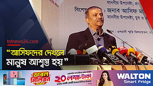 প্রবাসীদের ভোটাধিকার: যা বললেন প্রবাসী কল্যাণ উপদেষ্টা