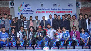 আন্তঃবিশ্ববিদ্যালয় ব্যাডমিন্টন এককে সেরা ড্যাফোডিল বিশ্ববিদ্যালয়