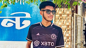 ‘পা পিছলে’ কীর্তনখোলা নদীতে পড়ে নিখোঁজ ছাত্রের লাশ উদ্ধার