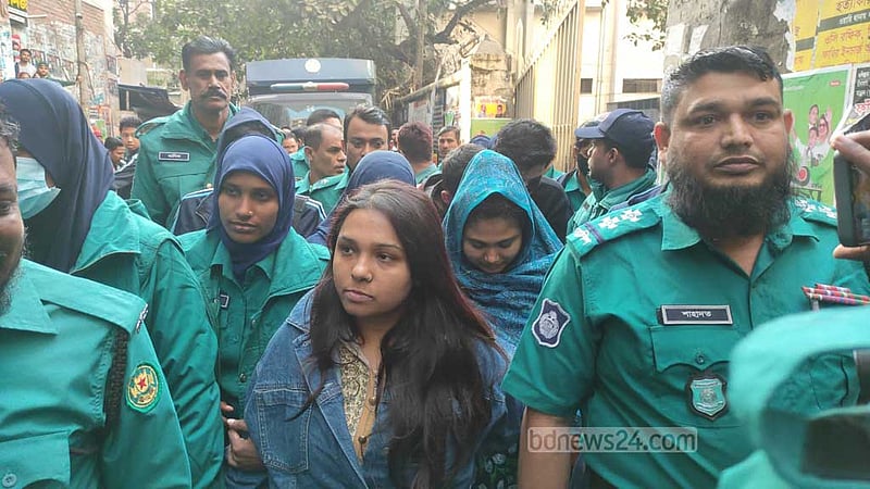 ছাত্রলীগের সাবেক নেত্রী নদীসহ চার জন রিমান্ডে