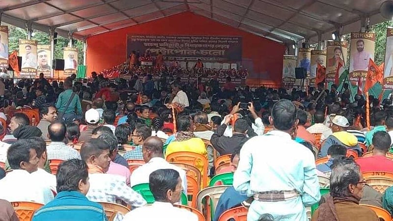 বেনাপোলের বিপরীতে ‘সনাতনী মঞ্চের’ বিক্ষোভ, আমদানি-রপ্তানি স্বাভাবিক