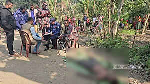 যশোর সীমান্তের কাছে ইছামতির তীর থেকে লাশ উদ্ধার